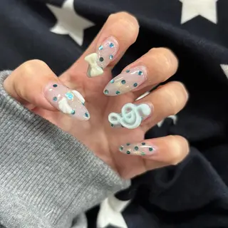 ネイル 石川 萌香のネイルデザイン