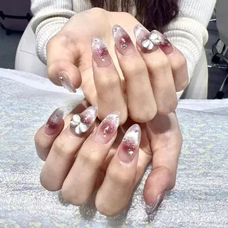 ネイル Queens みなみのネイルデザイン