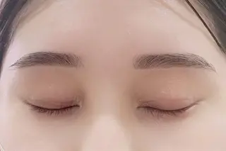 アイブロウ Mavie leinaのマツエク・マツパデザイン