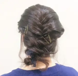 カラー ミディアム ヘアアレンジ 佐藤 美咲のヘアスタイル