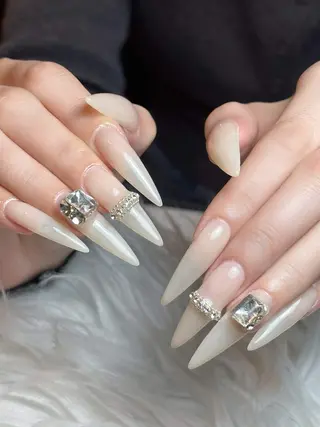 ネイル Eli Nails 新宿所属・Eli Nails 新宿のネイルデザイン