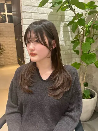 ロング the C ayuのヘアスタイル