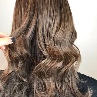 セミロング カラー ヘアアレンジ knock【ノック】所属・烏丸韓国ヘア🇰🇷 ayaka🎀のヘアスタイル