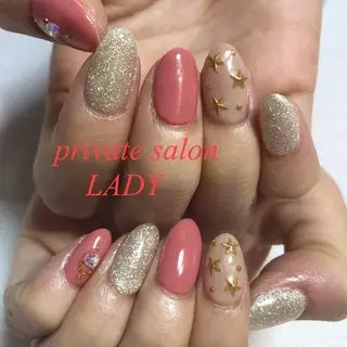 ネイル 桜田 麻菜のネイルデザイン