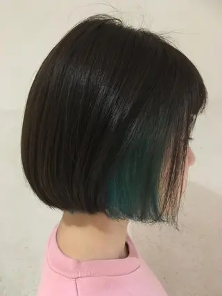 ショート カラー Homey Kyoto所属・吉村 絢乃のヘアスタイル