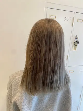 セミロング カラー 髙木　樹 縮毛矯正/髪質改善のヘアスタイル