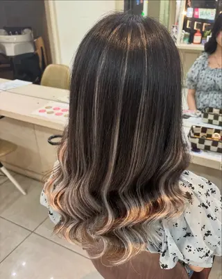 ロング エクステ/ハイライト エクステ/ギャルのヘアスタイル