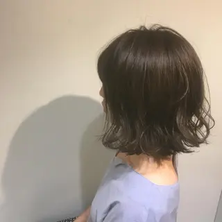 ミディアム カラー しのはら まどかのヘアスタイル