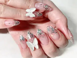 ネイル atelier la vita所属・lavita. mimuraのネイルデザイン