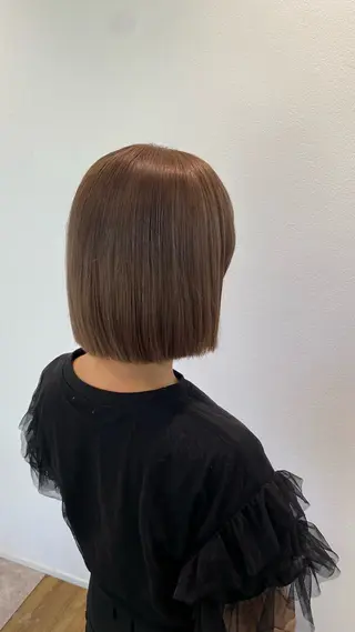 ミディアム 藤野 凪沙のヘアスタイル