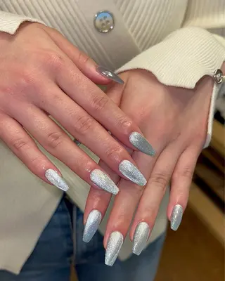 ネイル Nes.Nail所属・Miyagi Asamiのネイルデザイン