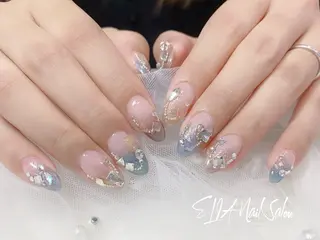 ミディアム cici nailのネイルデザイン