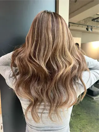 セミロング カラー 💖梅田レイヤー💖 副店長Tsubasaのヘアスタイル