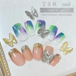 ネイル 爪咲 りり花のネイルデザイン