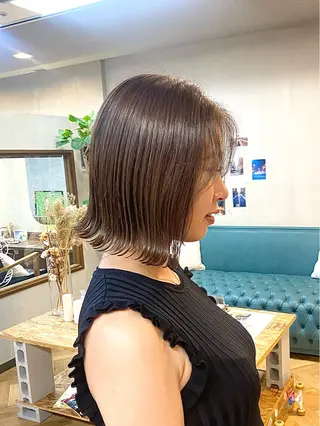 ミディアム カラー パーマ ハル🌸柔色/ ブリーチなし/艶髪のヘアスタイル