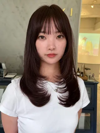 セミロング SIKI yuuna レイヤーカット🪽のヘアスタイル