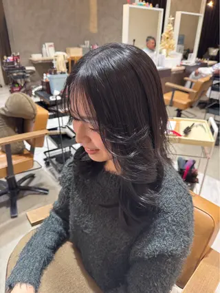 カラー 竹本 花菜のヘアスタイル