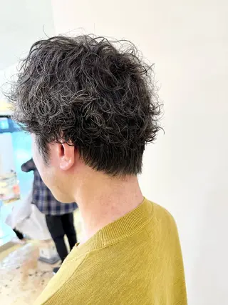 ミディアム パーマ メンズ メンズパーマ/ メンズカット/片山のヘアスタイル