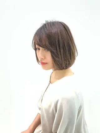 ショート 縮毛矯正/白髪ぼかし ショートボブ/鈴木のヘアスタイル