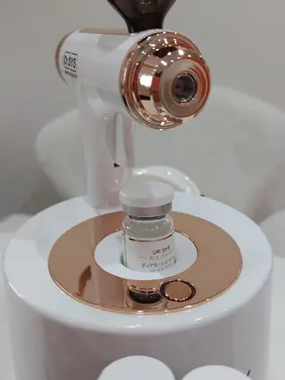 MAXまつ毛&  フェイシャルのマツエク・マツパデザイン