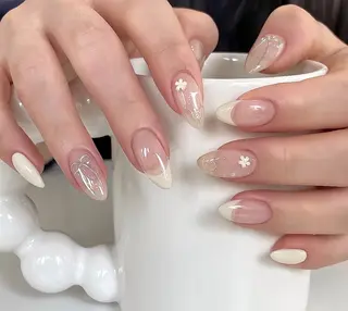 ネイル Freya nail salon所属・Freya トウのネイルデザイン