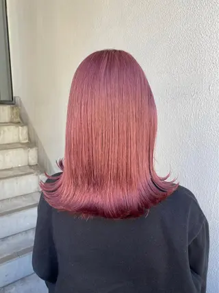 ロング ❤︎ワンホンガーリー なハイトーンヘア❤︎のヘアスタイル