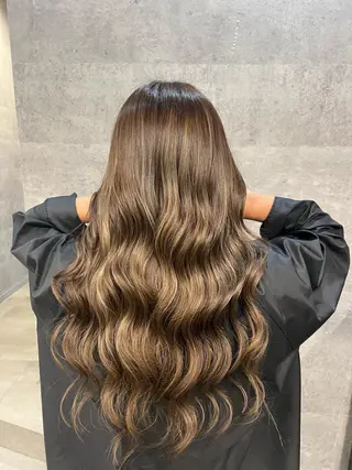 ロング カラー 難波/ハイトーン 🦋AOI🦋のヘアスタイル