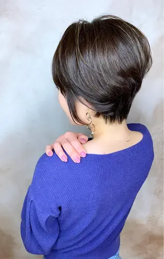 ショート 🤍デザインカラー 特化🤍HIROのヘアスタイル