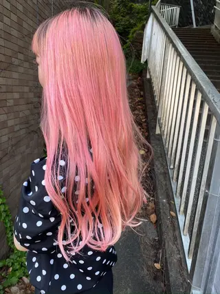 ロング StellA所属・アートディレクター ワダヒサノリのヘアスタイル