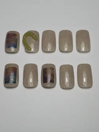 ネイル emust.nail   のネイルデザイン
