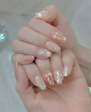 ネイル Lyna 池袋のネイルデザイン