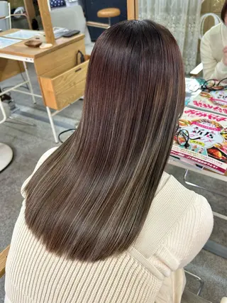 ロング YUIMARL なつきのヘアスタイル