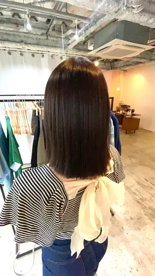 ミディアム カラー LATTE  渋谷所属・♡レイヤーカット れお♡のヘアスタイル