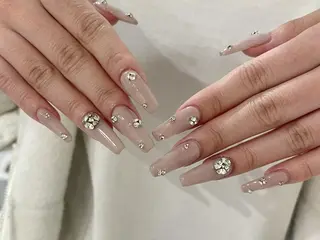 ネイル 🤎mini 🤍可愛らしいネイルのネイルデザイン