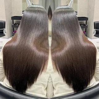 ロング RAF KAEDEのヘアスタイル