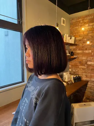 カラー yuto /ブリーチ /艶カラー/縮毛矯正のヘアスタイル