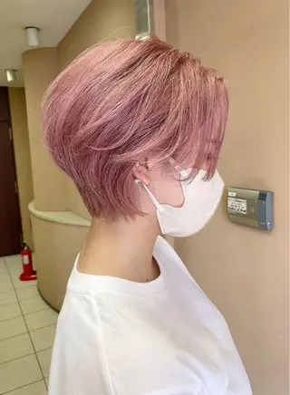 ショート ハイトーン特化サロン 🍑momo🍑のヘアスタイル