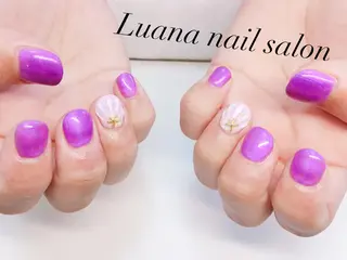 ネイル Loa　salon所属・小南 奈々美のネイルデザイン