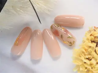 ネイル ビューティーサロン ヘゼリヒのネイルデザイン