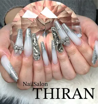 ネイル Nail salon THIRANのネイルデザイン