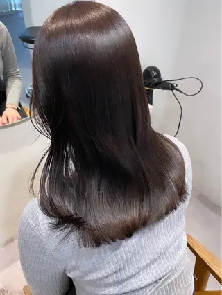 セミロング カラー 若月 あやかのヘアスタイル