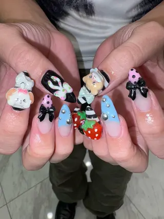 ネイル 👽個性派ネイル🎀 komachiのマツエク・マツパデザイン