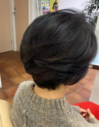 ショート パーマ SUN所属・太田 まなのヘアスタイル