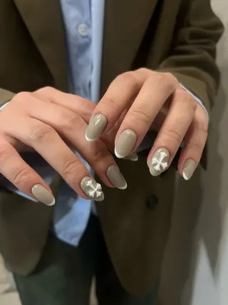 ネイル atelier moi所属・atelier moiのネイルデザイン