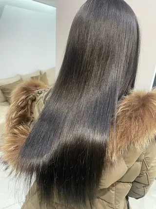 ロング memories【メモリーズ】所属・🌐🪬髪質改善 クサウラ　ケンのヘアスタイル