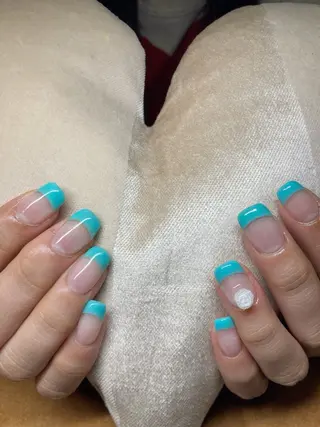 ネイル ECLAT エクラ所属・寺山 千鶴のネイルデザイン