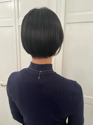 ショート ブリーチカラー🎀 韓国風/寺門美優のヘアスタイル