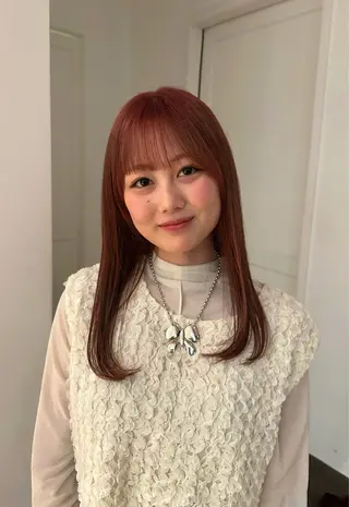 ミディアム 美 海のヘアスタイル