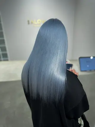 ロング カラー ハイトーン/ 縮毛矯正のヘアスタイル