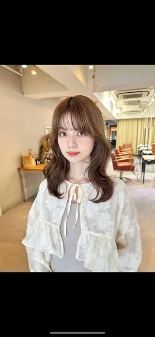 ミディアム カラー JYUNESU表参道所属・韓国ヘア🇰🇷🎀 透明感カラーのヘアスタイル